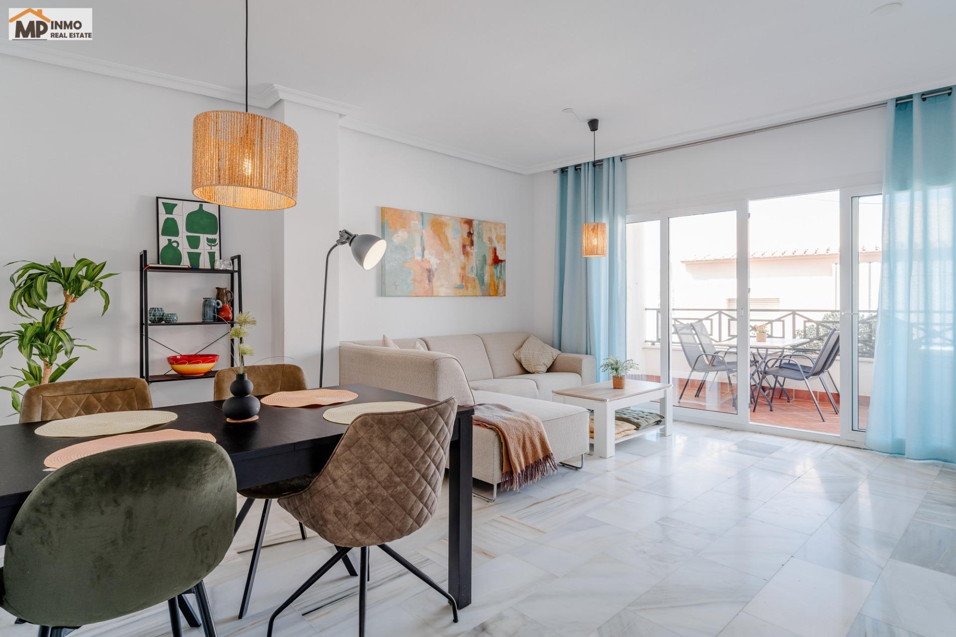 Bonito apartamento con vistas a la montaña en perfecta ubicación en Calpe
