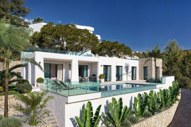 Villa de Lujo en Calpe con Piscina Privada y Vistas al Peñón de Ifach