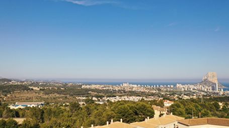 Grand terrain à Cucarres avec vue sur la mer, Calpe