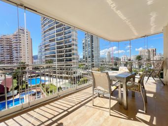 Spacieux appartement en première ligne à Calpe