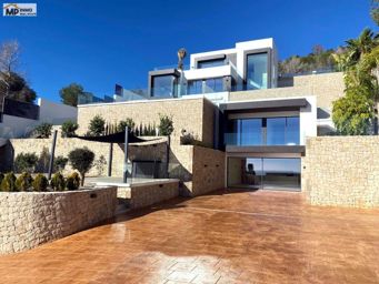 Villa de luxe avec vue panoramique sur la mer à Raco de Galeno