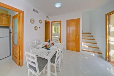 Bonito bungalow con amplia terraza en ubicación ideal