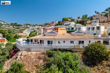 Villa con impresionantes vistas al mar cerca de Puerto Blanco, Calpe