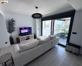 Apartamento moderno y elegante con bonitas vistas en Calpe