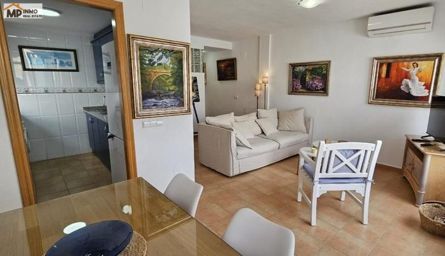 Bonito apartamento con gran terraza y vistas a la montaña en Calpe