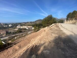 parcela en calpe · empedrola 420000€