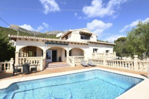 villa en calpe · cucarres 685000€